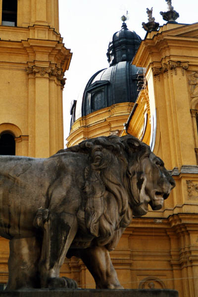 Löwe vor der Feldherrnhalle